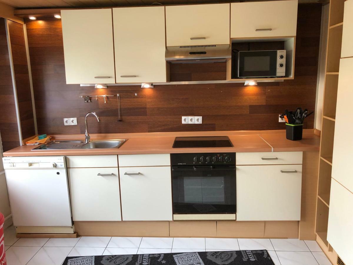 Monteurwohnung - Ferienwohnung Naehe Limburg An Der Lahn Flacht المظهر الخارجي الصورة